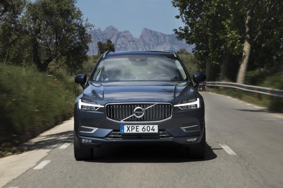  Volvo XC60 T6 Inscription 2017 года  (WW) (фото 18 из 72)